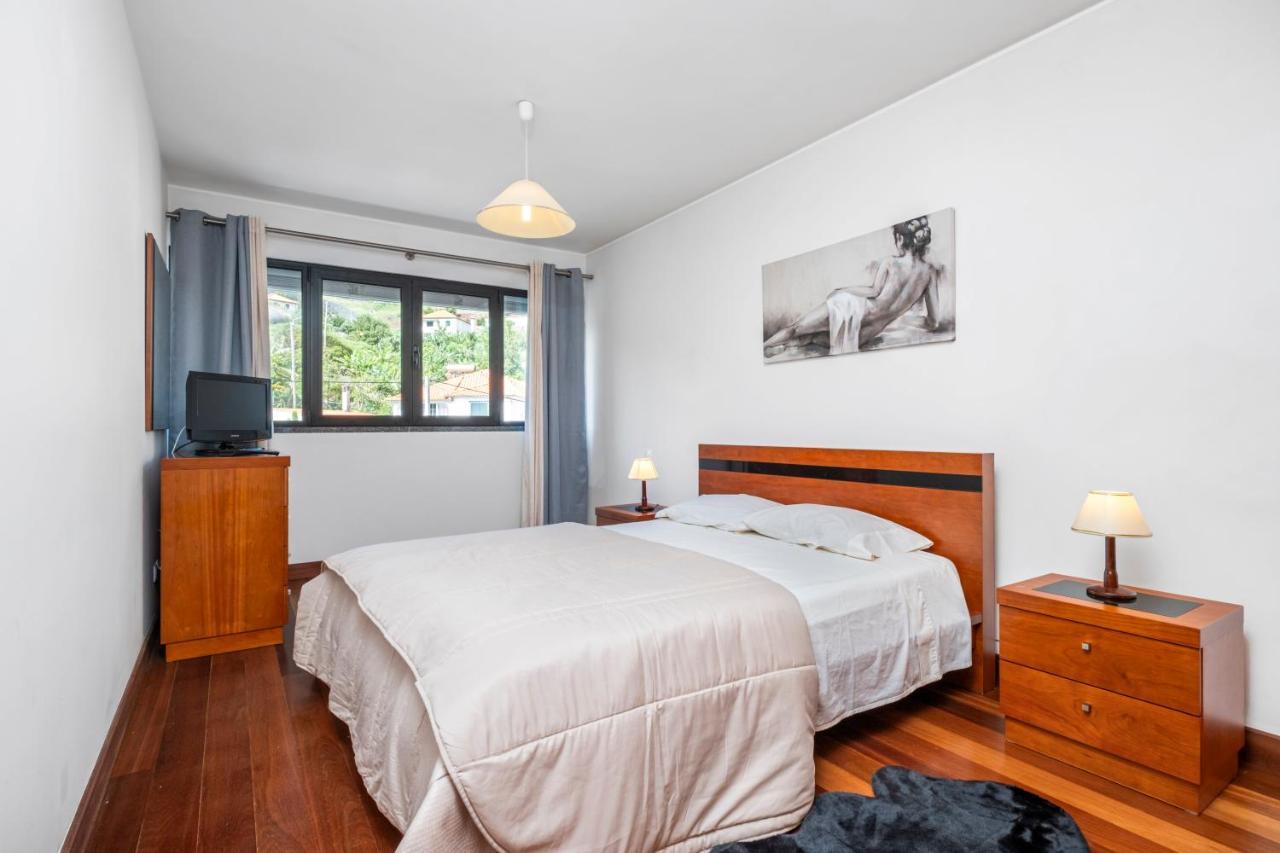 Appartement Edu Flat à Machico  Extérieur photo